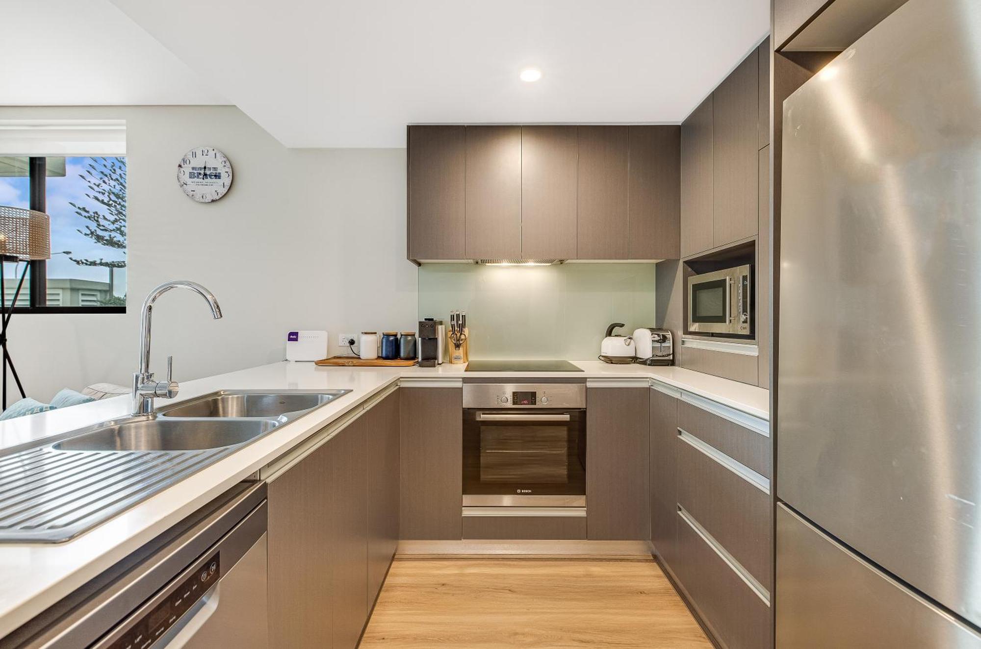 Aparthotel Pure Kirra Gold Coast Esterno foto