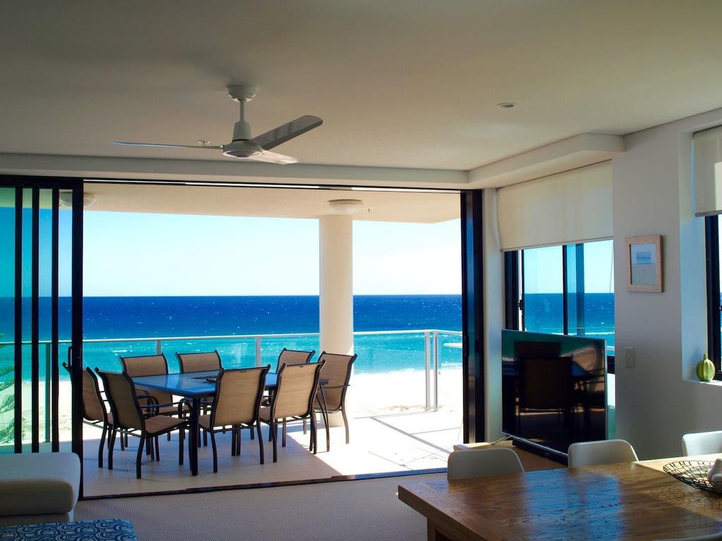 Aparthotel Pure Kirra Gold Coast Esterno foto