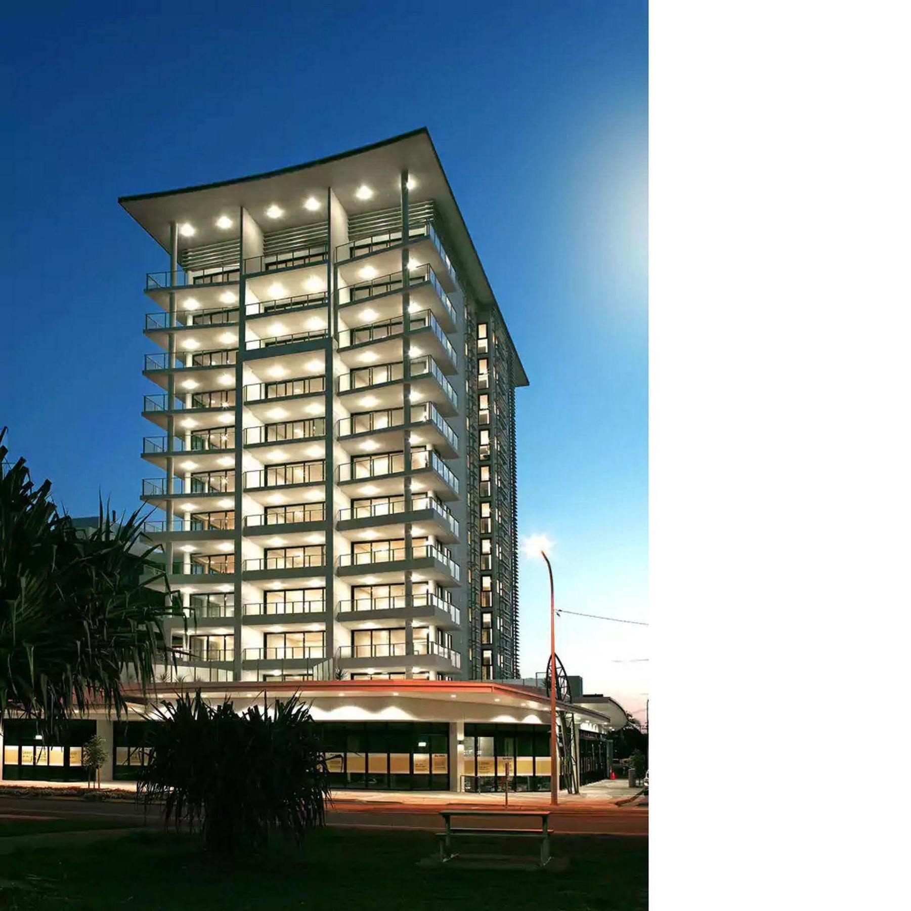 Aparthotel Pure Kirra Gold Coast Esterno foto