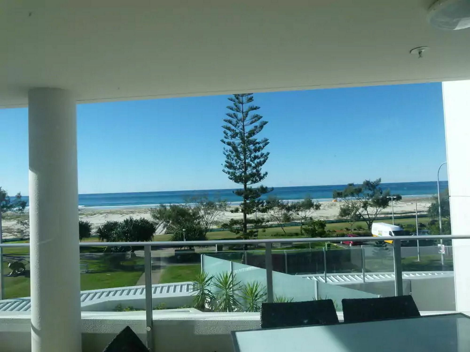 Aparthotel Pure Kirra Gold Coast Esterno foto