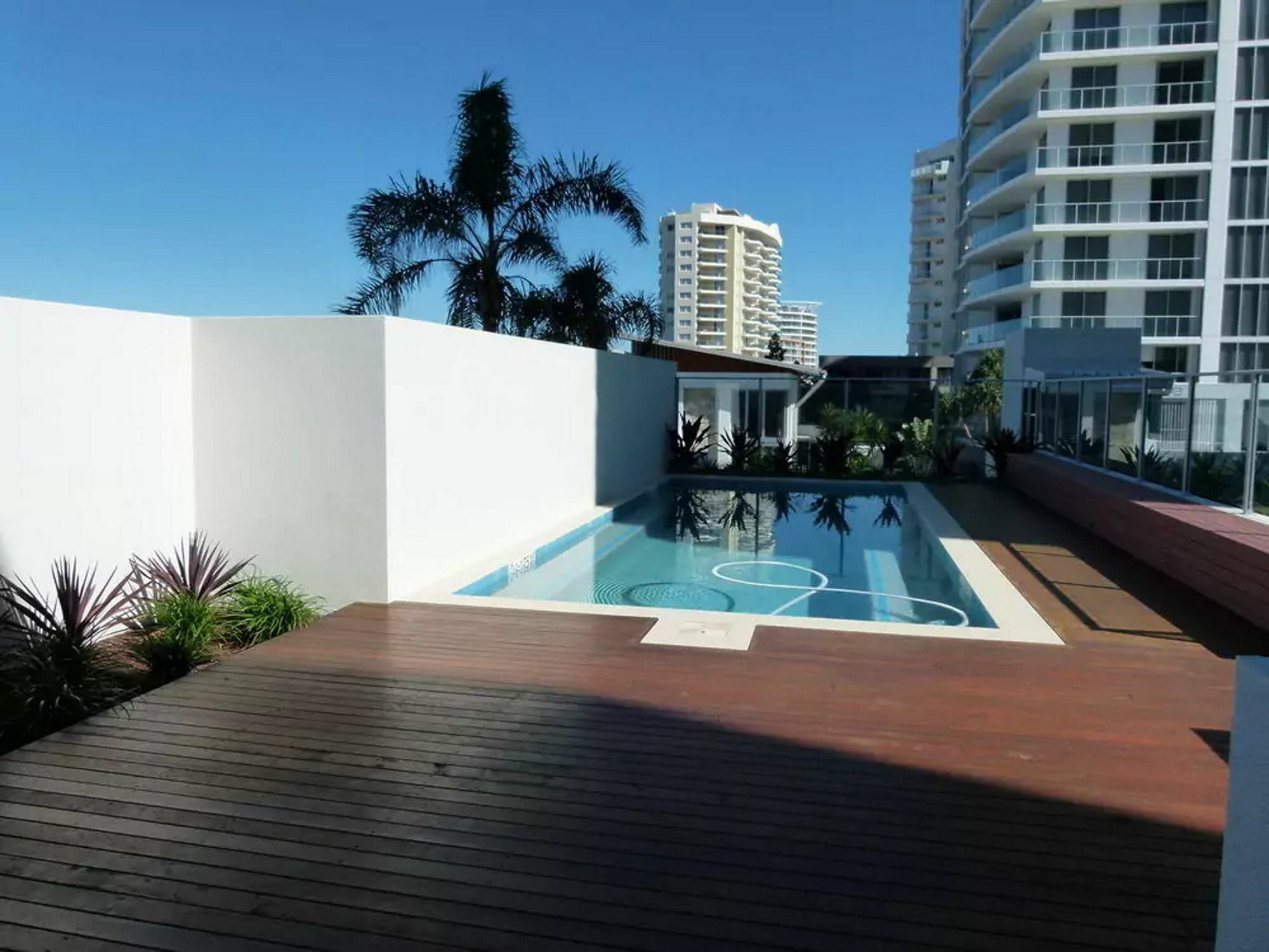 Aparthotel Pure Kirra Gold Coast Esterno foto