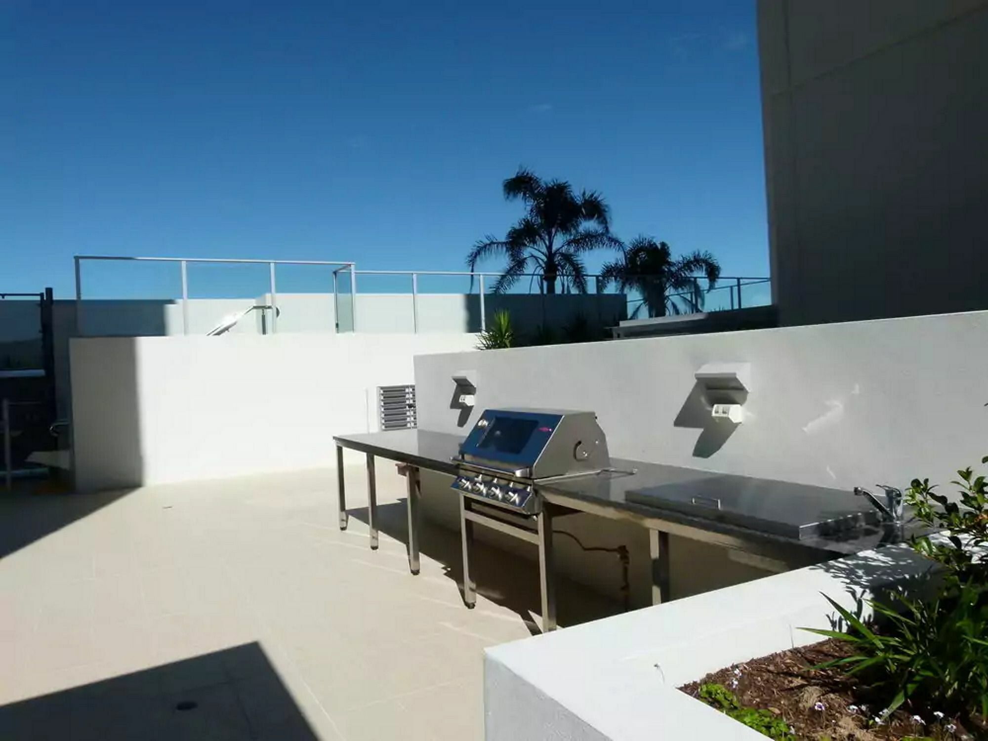 Aparthotel Pure Kirra Gold Coast Esterno foto